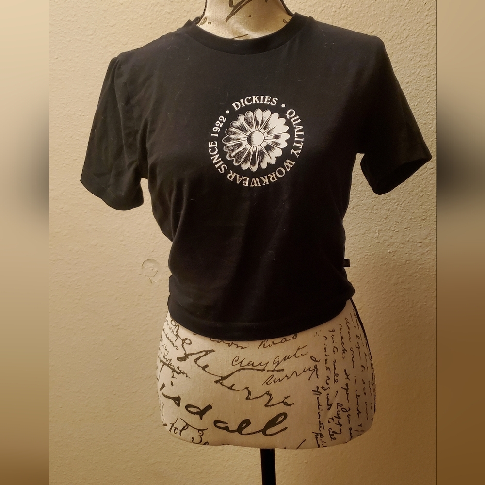 Dickies Black Graphic T-Shirt for Women